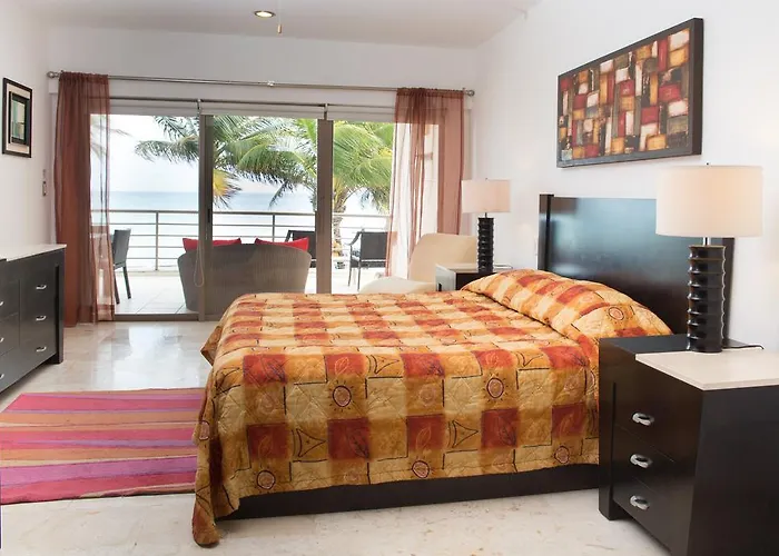 Apartment Ocean Front Corto Maltes 104 In Downtown