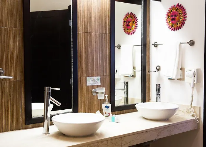 Ocean Front Corto Maltes 104 In Downtown Apartment *